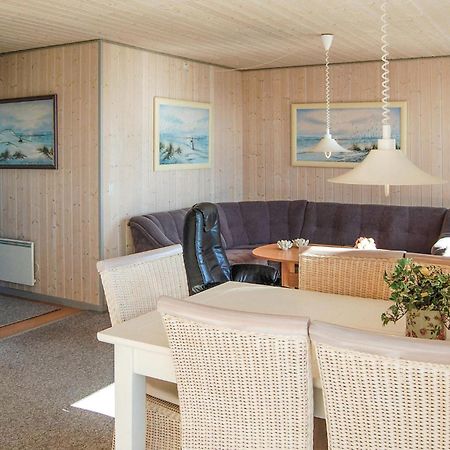 2 Bedroom Gorgeous Home In Hvide Sande Havrvig ภายนอก รูปภาพ